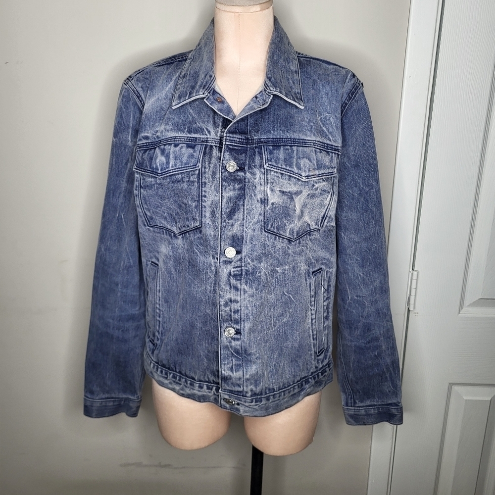 7 For All Mankind Denim Jacket in Washed Blue Size Medium